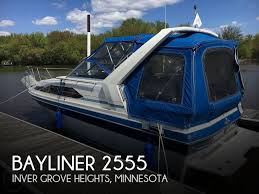 Bayliner Ciera Sunbridge 2555 Boat