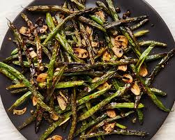 blistered green beans with garlic