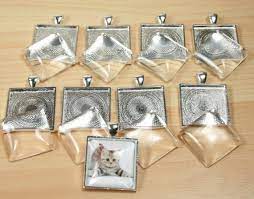 30 Blank 1 Inch Square Pendant Trays