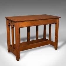 Antique Scottish Side Table In Oak