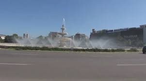 Roundabout Water Fountain Stock Footage