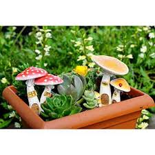 Cute Mushroom Houses With Pick Decor
