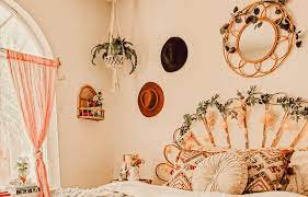 Creative Ideas For Above The Bed Wall Decor