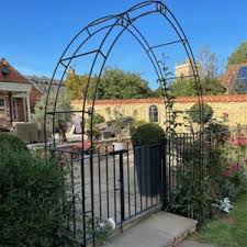 Garden Arches Stunning Classic