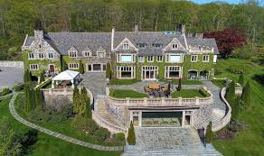 14 Mega Mansions With 20 000 Sq Ft