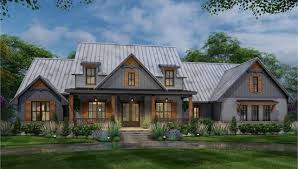 Farmhouse Style House Plan 6596