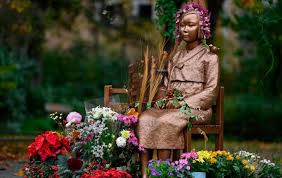 Comfort Woman Statue
