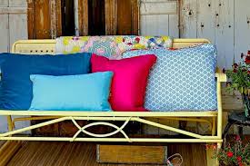 To Paint Outdoor Metal Furniture