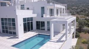 Modern Villas With Swimming Pools
