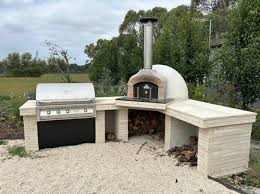 Outdoor Kitchen For The Melbourne Climate