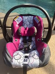 Evenflo Embrace Select Infant Carseat