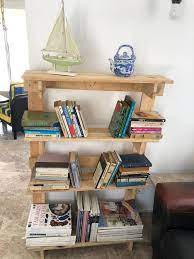 Pallet Bookshelf