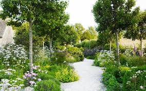 The Modern Country Garden From