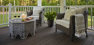 14 Cozy Small Deck Decorating Ideas To