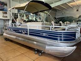 2023 Sun Tracker Fishin Barge 20 Dlx