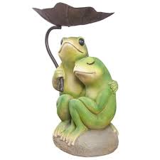 Frog Couple Under Umbrella Statues