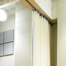 Walk Draw Gym Divider Curtains
