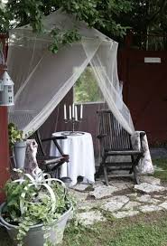 Mosquito Net Outdoor Decor Ideas