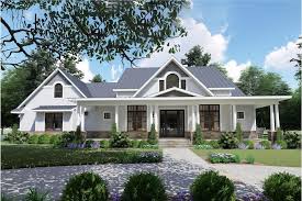 Transitional Modern Farmhouse Plan 3