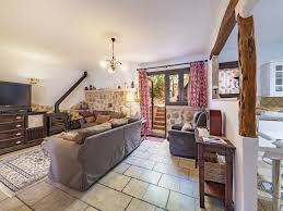 Excellent Townhouse In Búger Engel