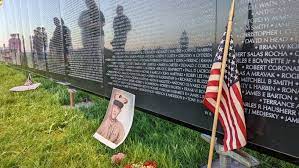 Replica Vietnam Veterans Memorial