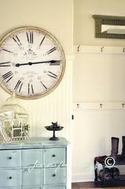 Large Clocks In Decorating