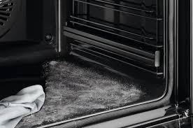 How To Clean Your Oven In 5 Steps