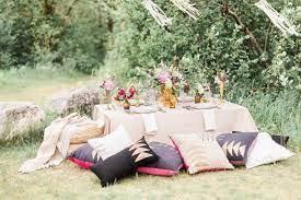 10 Rustic Wedding Decor Ideas For Your