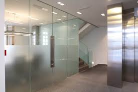 Steel International Swing Frameless