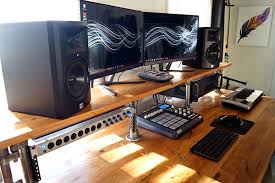 Reclaimed Wood Diy Studio Desk