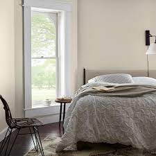 Behr Premium Plus 1 Gal 70 Linen