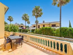 Super Villa With Etv License Close To