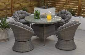 4 Seater Round Table And Chairs Zoo