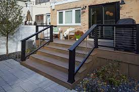 Deck Top Rail Ideas For A Polished