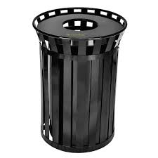 Outdoor Trash Can Receptacle With Liner