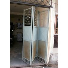 Main Foldable Metal Gate For Home At Rs