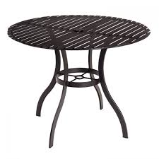 Journal Modern Patio Dining Table With