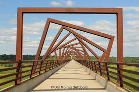 high trestle trail see the iconic