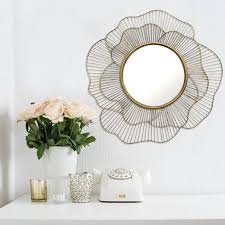 9 Decorative Wall Mirror Designs To
