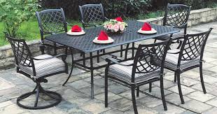 Lakeside Dining Collection Flowerland