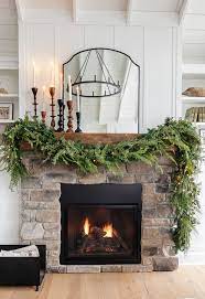 Simple Mantel Decor The