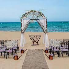 Stone Beach Wedding Venue In Dreams