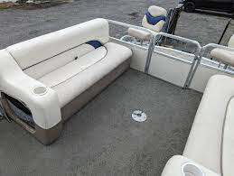 Used 2004 Sun Tracker Party Barge 24