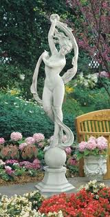12 Beautiful Woman Sculptures For Your