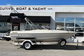 Used 2000 Bayliner Capri 1954 Bowrider