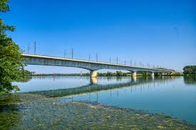 multi span continuous girder bridges