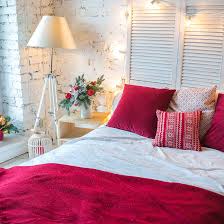10 Ways To Design A Romantic Bedroom