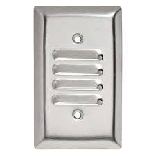 1 Gang Vertical Louvered Wall Plate