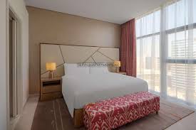 Hilton Dubai Creek Hotel Residences