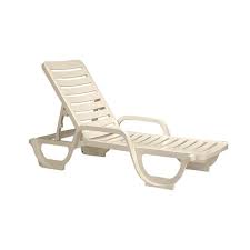 Sandstone Bahia Plastic Resin Chaise